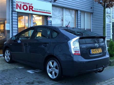 Toyota Prius - 1.8 Aspiration Navigatie Keyless Leer in nieuwstaat - 1