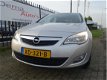 Opel Astra - 1.4 Cosmo ECC/PDC/MP3 - 1 - Thumbnail
