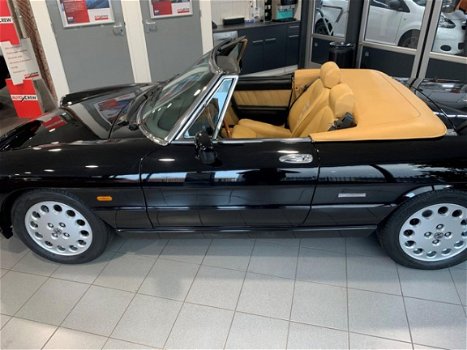 Alfa Romeo Spider - 2.0 Cabriolet - 1