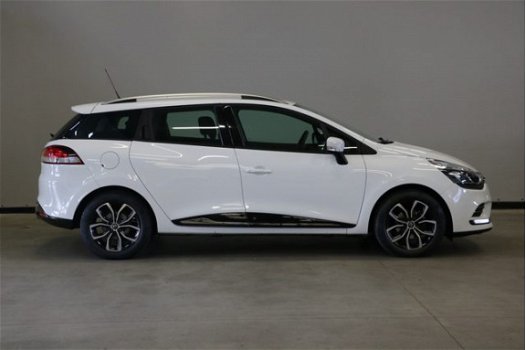 Renault Clio - TCe 90pk Zen | Navigatie | Cruise control | Airconditioning | Lichtmetalen velgen | - 1