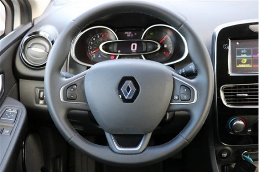 Renault Clio - TCe 90pk Zen | Navigatie | Cruise control | Airconditioning | Lichtmetalen velgen | - 1