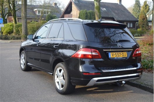 Mercedes-Benz ML-klasse - 350 BLUETEC 4MATIC AMG-pakket/leer/schuifdak/cruise/grijs kenteken - 1