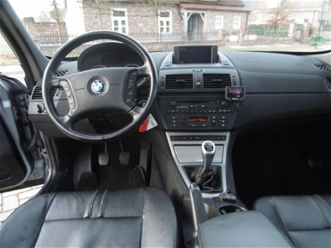 BMW X3 - 2.0d Executive - 1