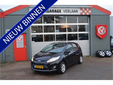 Ford Fiesta - 1.25 Ghia winterbanden aanwezig - 1