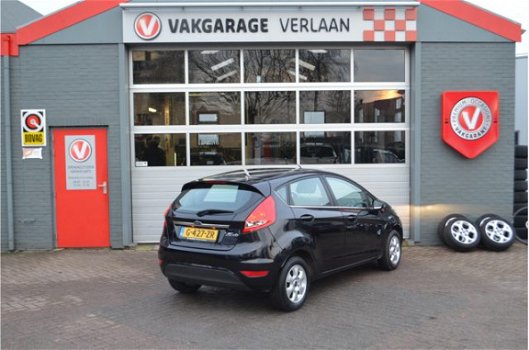 Ford Fiesta - 1.25 Ghia winterbanden aanwezig - 1