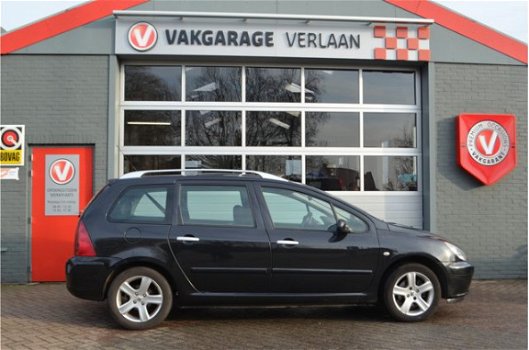 Peugeot 307 SW - 1.6 16V Premium 7-persoons inclusief navigatie - 1