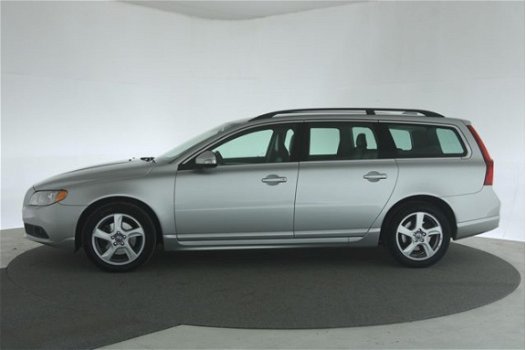 Volvo V70 - T4 Limited Edition Aut. [ Navi Xenon Leder ] - 1