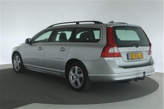 Volvo V70 - T4 Limited Edition Aut. [ Navi Xenon Leder ] - 1