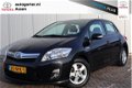 Toyota Auris - 1.8 Full Hybrid Aspiration complete auto in nette staat - 1 - Thumbnail