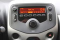 Peugeot 108 - 1.0 e-VTi, 5DEURS, AIRCO, CABRIO, DEALER ONDERHOUDEN - 1 - Thumbnail