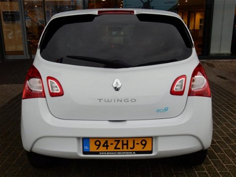 Renault Twingo - 1.2 16V Collection AIRCO / RADIO / CRUISE CONTROL - 1