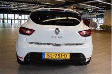 Renault Clio - 0.9 TCe Limited / AIRCO / NAVIGATIE GROOT SCHERM / PARKEERSENSOREN