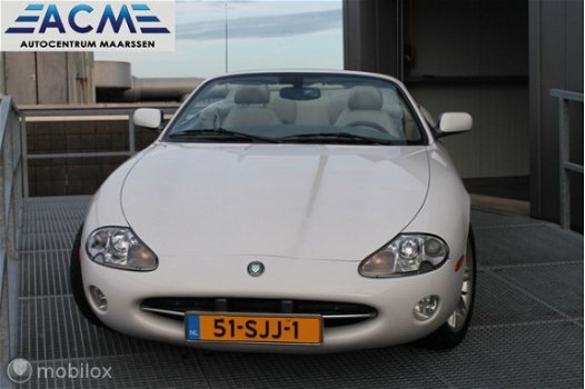 Jaguar XK8 - 4.0 V8 Convertible - 1