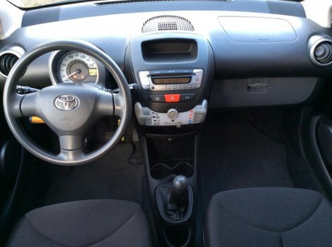 Toyota Aygo - Comfort - 1