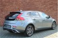 Volvo V40 - 2.0 D4 190PK R-Design - 1 - Thumbnail