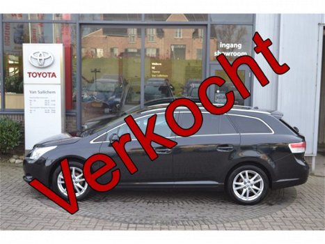 Toyota Avensis Wagon - 1.8 VVTi Business - 1