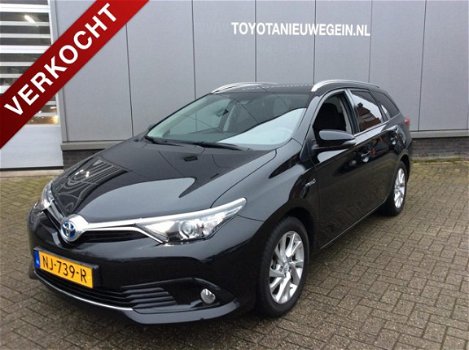 Toyota Auris Touring Sports - 1.8 Hybrid 136pk CVT Dynamic - 1