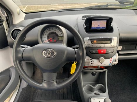 Toyota Aygo - 1.0 VVT-i 3D MMT - 1