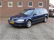 Volkswagen Passat Variant - 2.5 TDI Comfortline Automaat PDC Xenon - 1 - Thumbnail