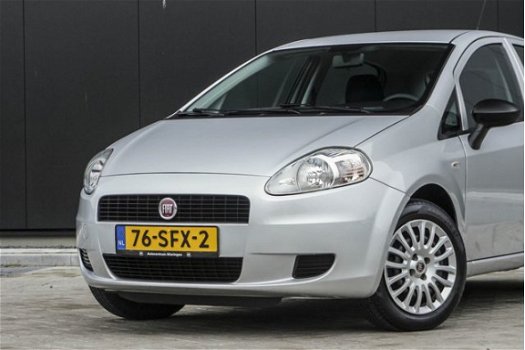 Fiat Grande Punto - 5-Drs 1.2 Actual +AIRCO+AUDIO+TREKHAAK - 1