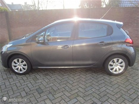 Peugeot 208 - 1.2 PureTech Active AUTOMAAT/AIRCO - 1