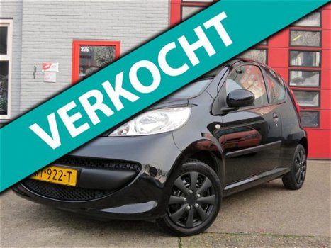 Peugeot 107 - 1.0-12V XR //Airco, Elek ramen, cv, Zwart // - 1