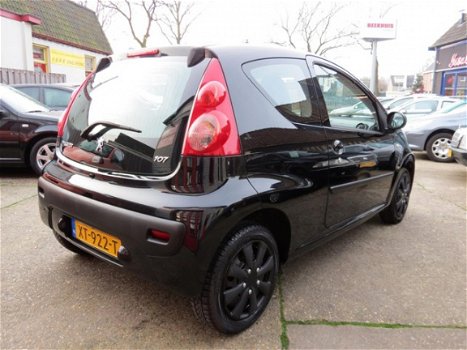 Peugeot 107 - 1.0-12V XR //Airco, Elek ramen, cv, Zwart // - 1