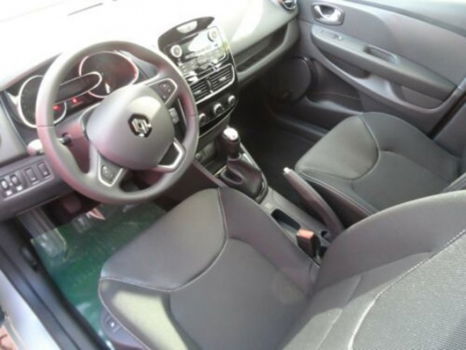 Renault Clio - TCe 75 Edition | Stoelverwarming | Airco | Reservewiel - 1