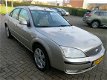 Ford Mondeo - 2.0-16V Ghia Executive - 1 - Thumbnail