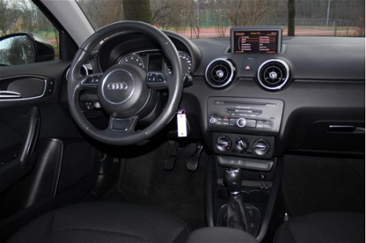 Audi A1 Sportback - 1.2 TFSI Admired, 5-drs, Navigatie - 1