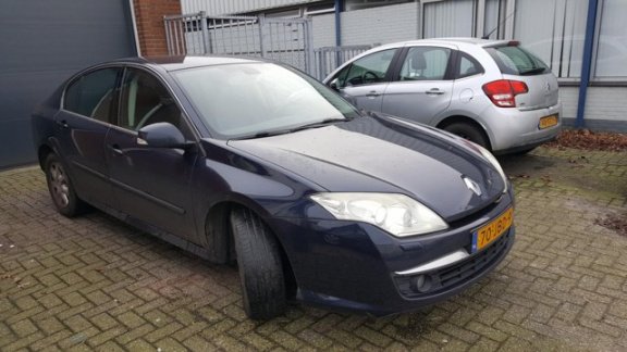 Renault Laguna - 2.0 16V Dynamique - 1