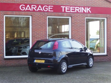 Fiat Grande Punto - 1.3 M-Jet Actual 84PK 3-drs, airco, cruise, elektr.ramen, trekhaak - 1