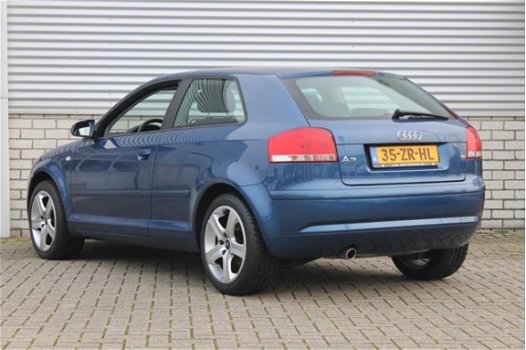 Audi A3 - 1.6 FSI Attraction | CLIMATE CONTROL | CRUISE CONTROL | PARROT | LMV | NAP | - 1