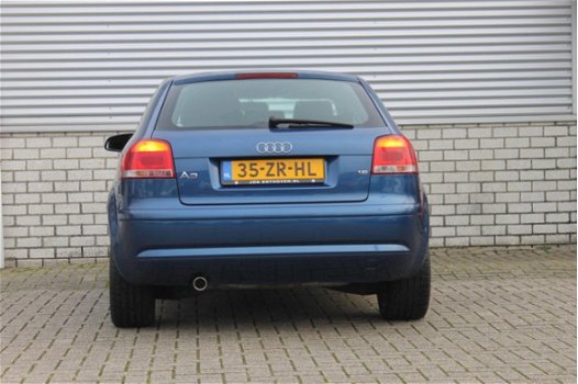 Audi A3 - 1.6 FSI Attraction | CLIMATE CONTROL | CRUISE CONTROL | PARROT | LMV | NAP | - 1