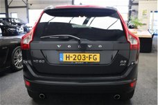 Volvo XC60 - 2.0 D3 AWD Summum LEDER DVD SCHERMEN MULTIMEDIA CRUISE CONTROL PDC XENON ZEER MOOI