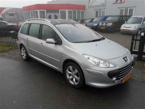 Peugeot 307 SW - 1.6 HDiF Premium 7-Persoons - 1