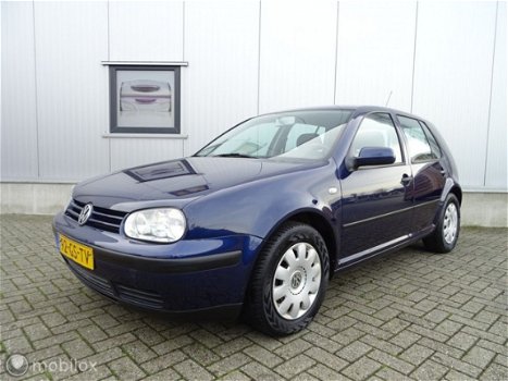 Volkswagen Golf - 1.6-16V Comfortline * 5drs/Nap/2001 - 1