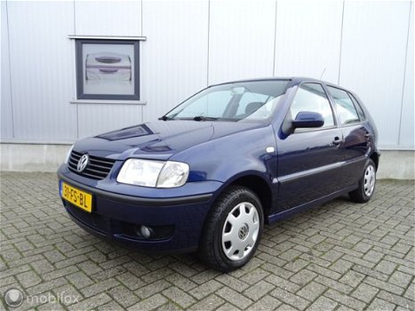 Volkswagen Polo - 1.4 Comfortline * Elektrische pakket & 5 Drs - 1