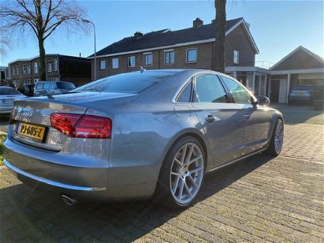 Audi A8 - 4.2 TDI quattro - 1