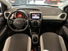 Toyota Aygo - 1.0 VVT-i x-play Navigatie