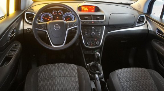 Opel Mokka - 1.4T 140PK Edition Trekhaak Bluetooth Rijklaar - 1
