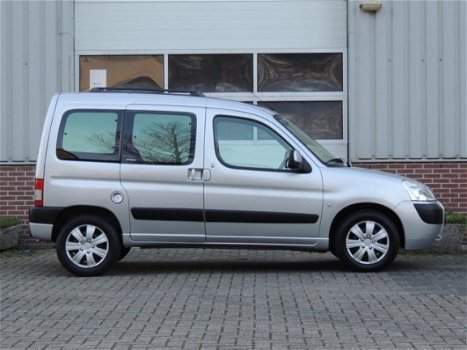 Citroën Berlingo - MULTISPACE 1.6 110PK AIRCO PANORAMADAK - 1