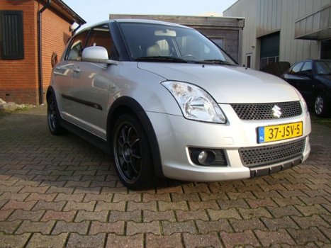 Suzuki Swift - 1.3 Shogun Sportief Nieuwe APK - 1