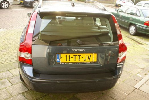 Volvo V50 - 2.4i Momentum AUTOMAAT - 1
