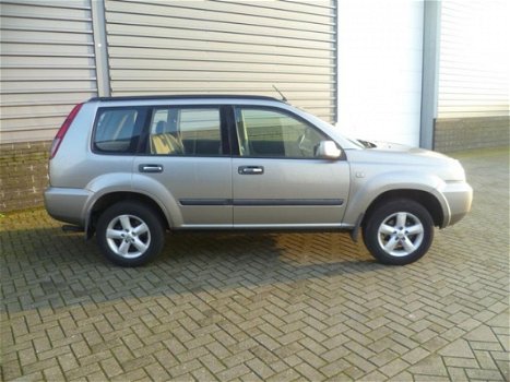 Nissan X-Trail - 2.2 dCi Columbia APK/2006 - 1