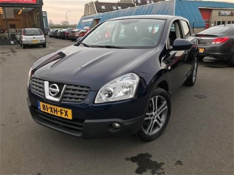 Nissan Qashqai - 2.0 Tekna met 131dkm. +NAP voor 8450, - euro - 1