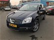 Nissan Qashqai - 2.0 Tekna met 131dkm. +NAP voor 8450, - euro - 1 - Thumbnail