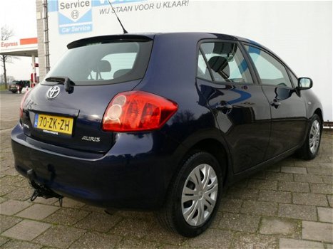 Toyota Auris - 1.6-16V Sol 124 pk 5 Deurs Trekhaak, Cruise Control, Airco Clima, Elek ramen en Spieg - 1