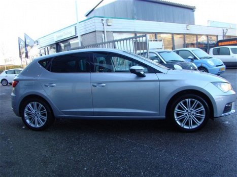 Seat Leon - 1.4 TSI Xcellence Navi - LED - Climate - Cruise - PDC - 17