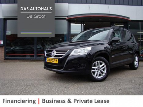 Volkswagen Tiguan - 1.4 TSI 150pk Comfort&Design Navi - Trekhaak - Parkassist - Clim - 1